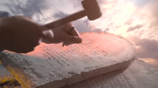 Biblical Prophet Moses Carves Letters Stone Stone Tablets Ten Commandments — Stock Video