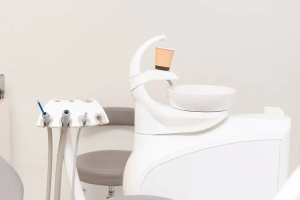 Stomatoloji Ortodonti Merkezinde Modern Diş Aletlerinin Fotoğrafı — Stok fotoğraf