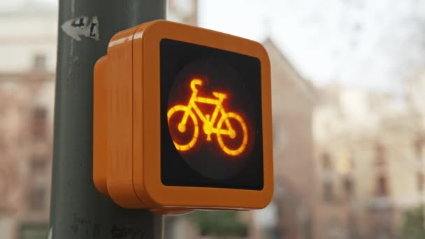 Vídeo Bicicleta Amarela Semáforo Piscando — Vídeo de Stock