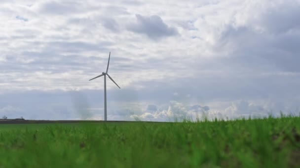 Filmagem Turbina Eólica Ecológica Eólica — Vídeo de Stock