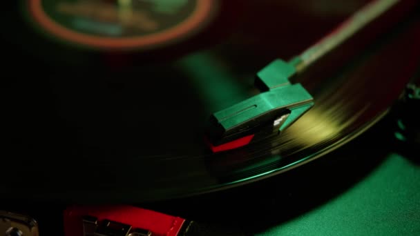 Zavřít Záběry Nahrávání Vinylových Disků Analogová Hudba — Stock video