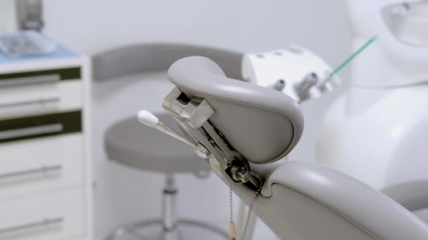 Imágenes Movimiento Panorámico Del Interior Salón Dental — Vídeo de stock
