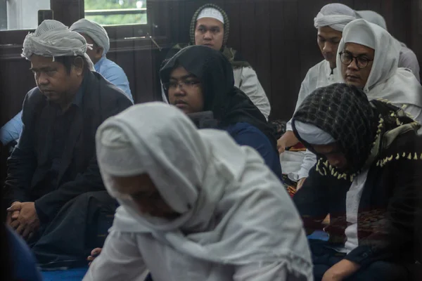 Congregação Thariqat Naqsyabandiyah Kholidiyah Jalaliyah Realizou Orações Eid 1444 Bogor — Fotografia de Stock