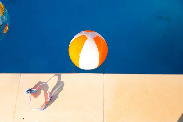 Top View Woman Ball Swimming Pool — Stock Photo, Image