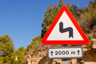Yol tabelası