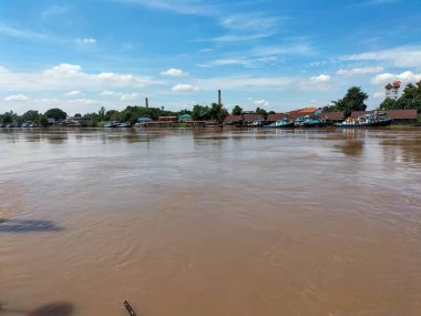 Chao Phraya Nehri, Phra Nakhon Si Ayutthaya ili, Tayland