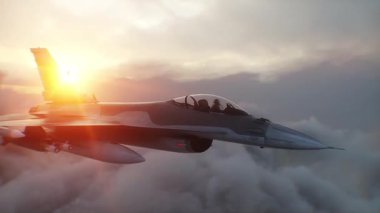 Askeri savaş uçağı F-16 bulutların üzerinde uçuyor. Hava Kuvvetleri