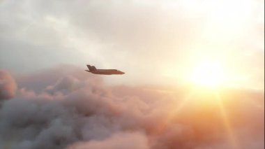 Askeri savaş uçağı F-35 bulutların üzerinde uçuyor. Hava Kuvvetleri