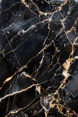 Dinamik soyut akışkan sanat, siyah ve beyaz kıvrımlı desenler içerir, bilye etkisi yaratır..