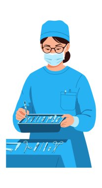 Mavi önlüklü ve maskeli kadın cerrah, klinik bir ortamda odaklanmış ve sakin bir ortamda tepsiler üzerinde cerrahi aletler düzenler..