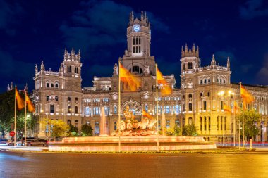 Madrid 'deki Cibeles Sarayı, İspanya' nın başkenti. 