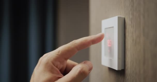 Homeowner Regulates Temperature House Electronic Control Panel — стоковое видео