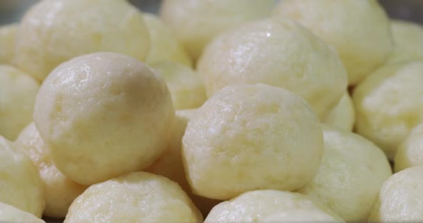Dumplings Poured Delicious Creamy Sauce — Stock Video