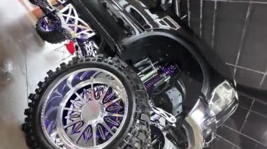 Büyük pick up Ford kaldırma kiti Kocaman lastikler