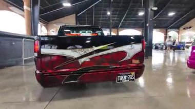 GMC Özel Düşük Sürücü Krom Çizgileri