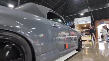 R8 Dönüştürülebilir Low Rider Özel Audi Araba