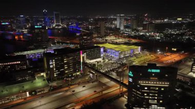 Yeni yılın gece manzarası..