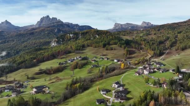 Miasto Cortina Ampezzo Alpy Włoskie — Wideo stockowe