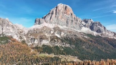 İtalyan Alpleri, Dolomiti. Dağ sırası.