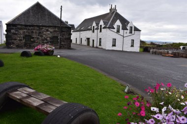 Islay 'daki Viski Fabrikası Peated Scotch' un Kalbi