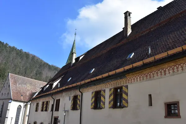  Blaubeuren Manastırı Alman Swabian Alplerindeki Tarihi Manastırı