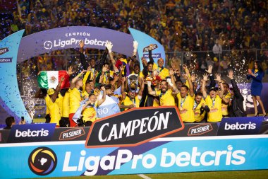 Quito, Ekvador - Ligapro finali 2022 Aucas-Barcelona SC Aucas maçı kazandı ve tarihte ilk kez milli liga şampiyonluğunu kutladı.