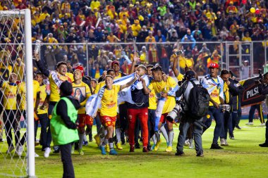 Quito, Ekvador - Ligapro finali 2022 Aucas Barcelona SC 'ye karşı. Aucas tarihte ilk defa Ekvador Ulusal Kupası 'nı kazandı ve kutladı.