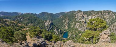 Cazorla Doğal Parkı, Los Organos rezervuarının en alt katında. Jaen, Endülüs, İspanya 'da