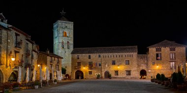 Medieval Plaza of the people of Ainsa with his town hall to the bottom and his church, Pyrenees, Huesca, Aragon, Spain