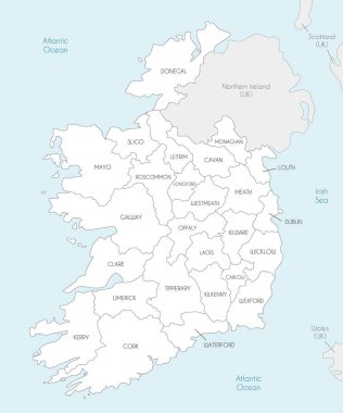 İrlanda 'nın ilçe ve idari bölümleriyle ve komşu ülkelerle ilgili vektör haritası. Düzenlenebilir ve etiketlenebilir katmanlar.