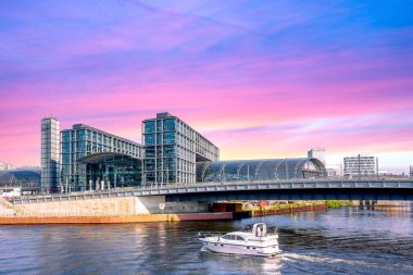 Ana istasyon, Berlin, Almanya 