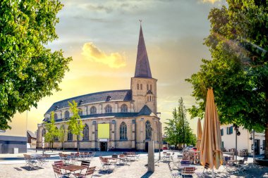 Moenchengladbach, Almanya 'daki Kilise 