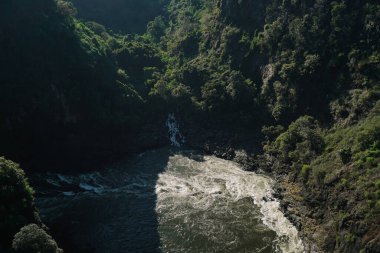 Ünlü Victoria Şelalesi, Zimbabwe ve Zambiya manzarası.