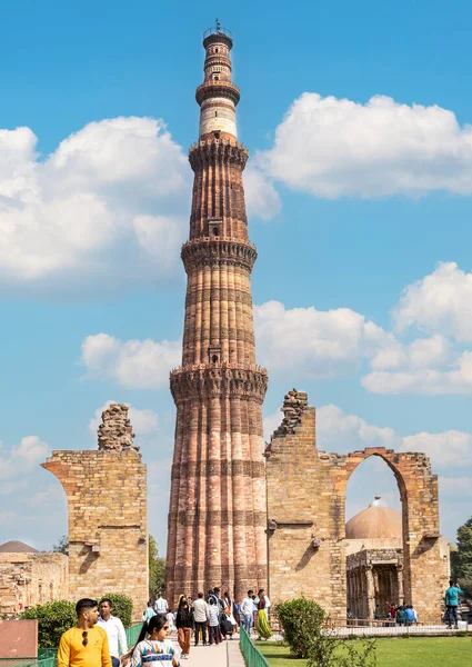 Delhi India 2023 Кутуб Минар Самая Высокая Каменная Башня Индии — стоковое фото