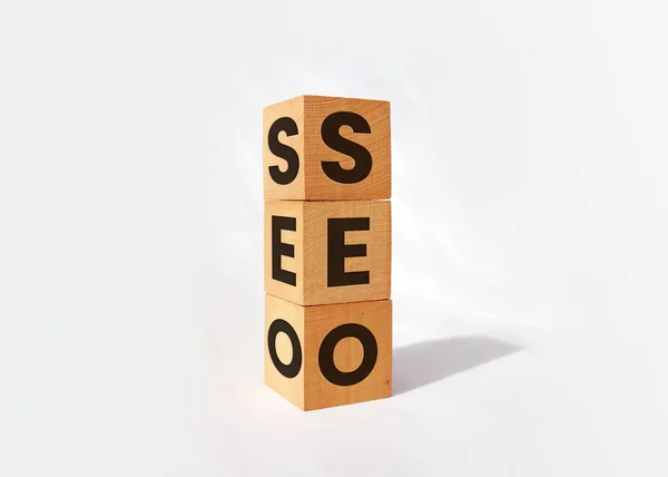 Seo Search Engine Optimization Cubos Madeira Texto Fundo Branco Ideia — Fotografia de Stock