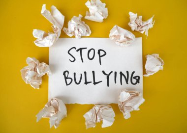 Karttaki sataşmayı kes. Saldırgan kuvvet davranışlarının gözünü korkutmayı bırak. Gözdağı verme kavramı.