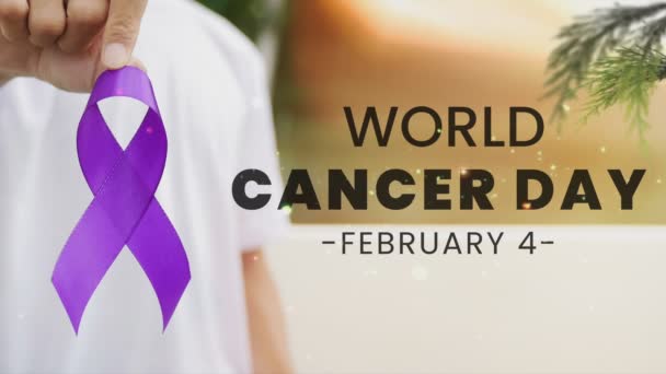 手拿着紫色带子 世界癌症日 薰衣草紫色丝带支持癌症患者 4K动画 — 图库视频影像
