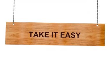 Sakin ol. Tahta kutu.