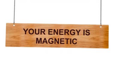 Ahşap arkaplanda tırnak içinde metin