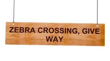 Beyaz bir arka planı ve yayı olan tahta bir haç işareti.