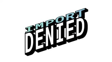IMPORT vs DENIED, Isometric View 'da 3B Metin Canlandırması Kalın Tipografi Efektleriyle Karşıt Kelime Hareketi Döngüsü