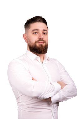 Beyaz arka planda izole edilmiş sakallı adam portresi