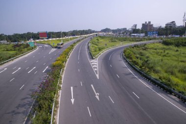 Bangladeş 'in Bhanga Kavşağında Çevre Yolu Böl