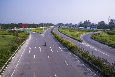 Bangladeş 'in Bhanga Kavşağında Çevre Yolu Böl