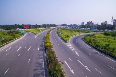 Bangladeş 'in Bhanga Kavşağında Çevre Yolu Böl