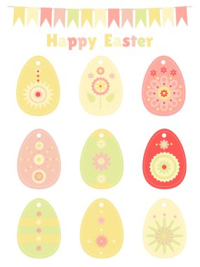 Beyaz bayram için farklı desenlere sahip parlak Paskalya yumurtaları koleksiyonu.