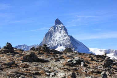 Görkemli ve etkileyici Karlı Matherhorn