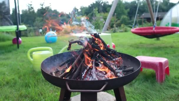 Fire Pit Patio Backyard — Stock Video