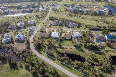 Ian Kasırgası, Florida 'nın golf sahasındaki evleri yok etti. Doğal afet ve bunun sonuçları