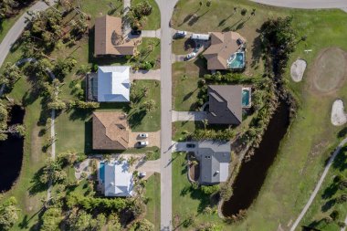 Ian Kasırgası, Florida 'nın golf sahasındaki evleri yok etti. Doğal afet ve bunun sonuçları